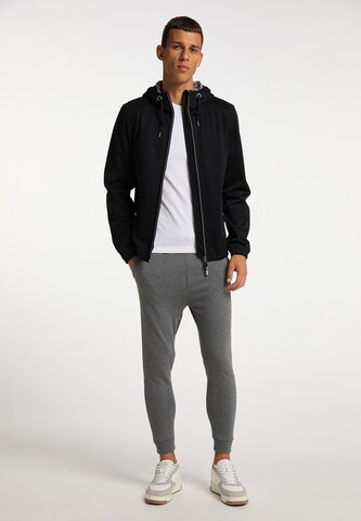 Veste fonctionnelle Mo SPORTS en noir