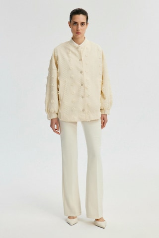 Touche Prive Übergangsjacke in Beige