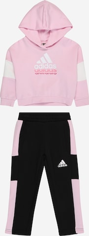 ADIDAS SPORTSWEAR Træningsdragt 'Bagde of Sport Logo' i pink: forside