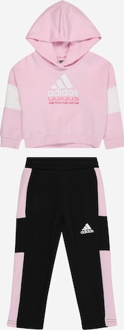 ADIDAS SPORTSWEAR - Fato de treino 'Bagde of Sport Logo' em rosa: frente