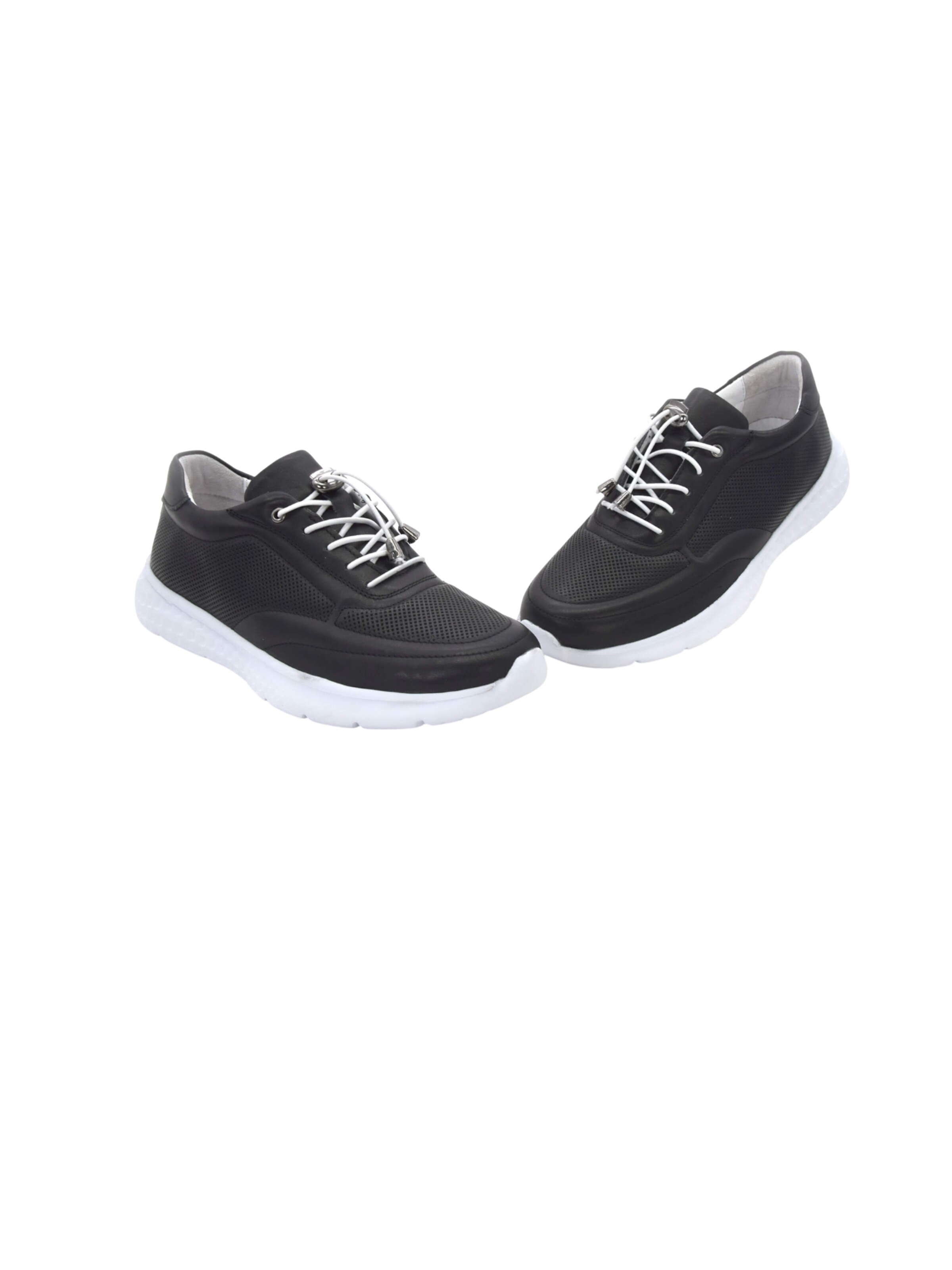 Scarpa stringata sportiva 'Love' di Love Ballerins in nero