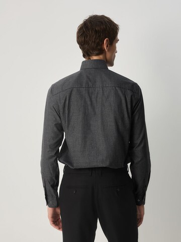 Next Regular Fit Set: Hemd und Krawatte in Grau