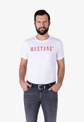 MUSTANG Vyö värissä musta: etupuoli