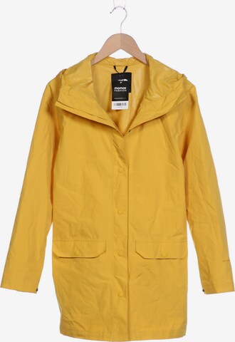 THE NORTH FACE Jacket & Coat in S in Yellow: front