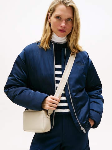 TOMMY HILFIGER Válltáska - bézs