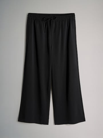 The Set Wide Leg Hose in Schwarz
