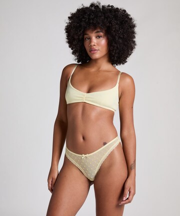 Hunkemöller String 'Phoebe' in Geel: voorkant