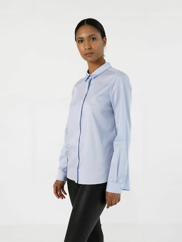 Coster Copenhagen Koszulka ' Fitted ' w kolorze niebieski: przód