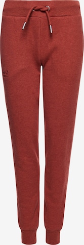 Effilé Pantalon Superdry en rouge : devant