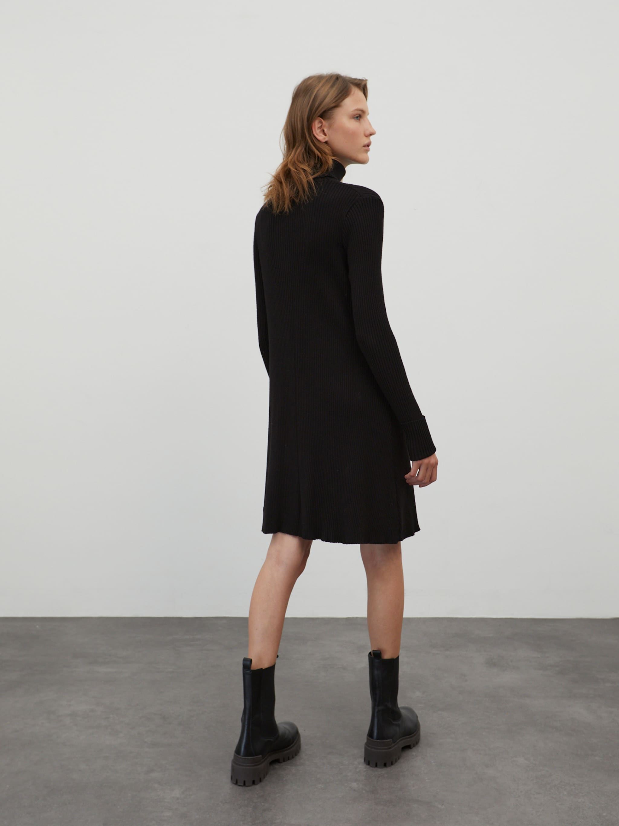EDITED Produits Robe 'Conny' noir