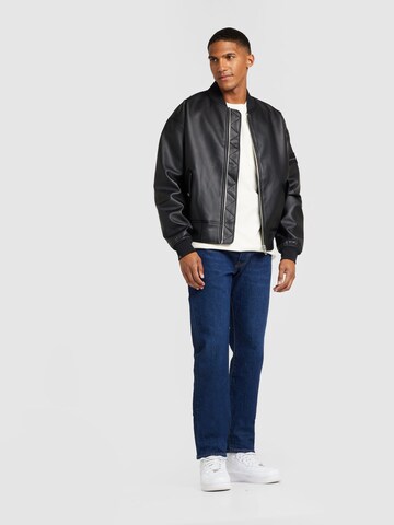 Calvin Klein Jeans Átmeneti dzseki - fekete