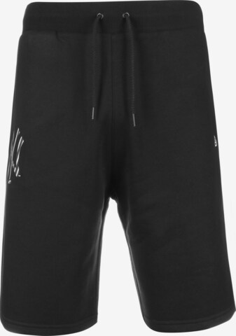 NEW ERA Regular Shorts 'New York' in Schwarz: predná strana