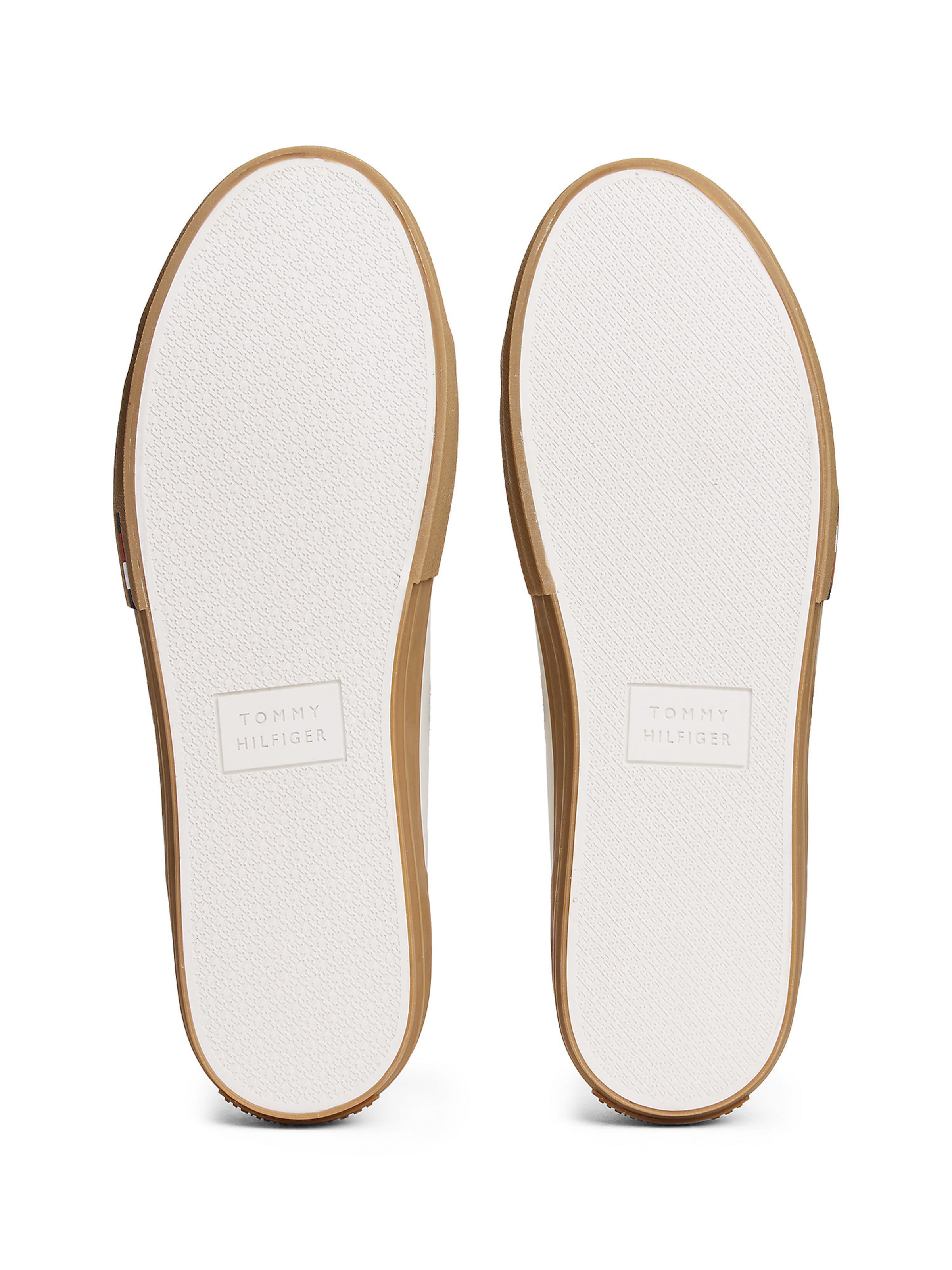 Baskets basses TOMMY HILFIGER en blanc