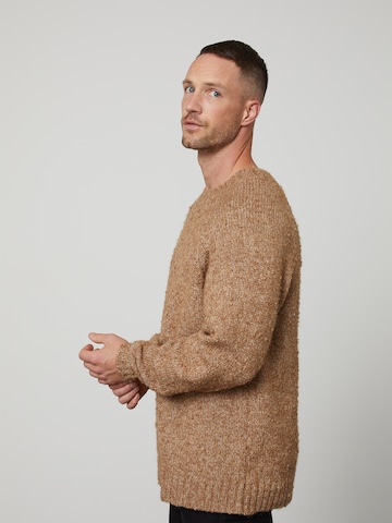 DAN FOX APPAREL Neulepaita 'Emilio' värissä beige