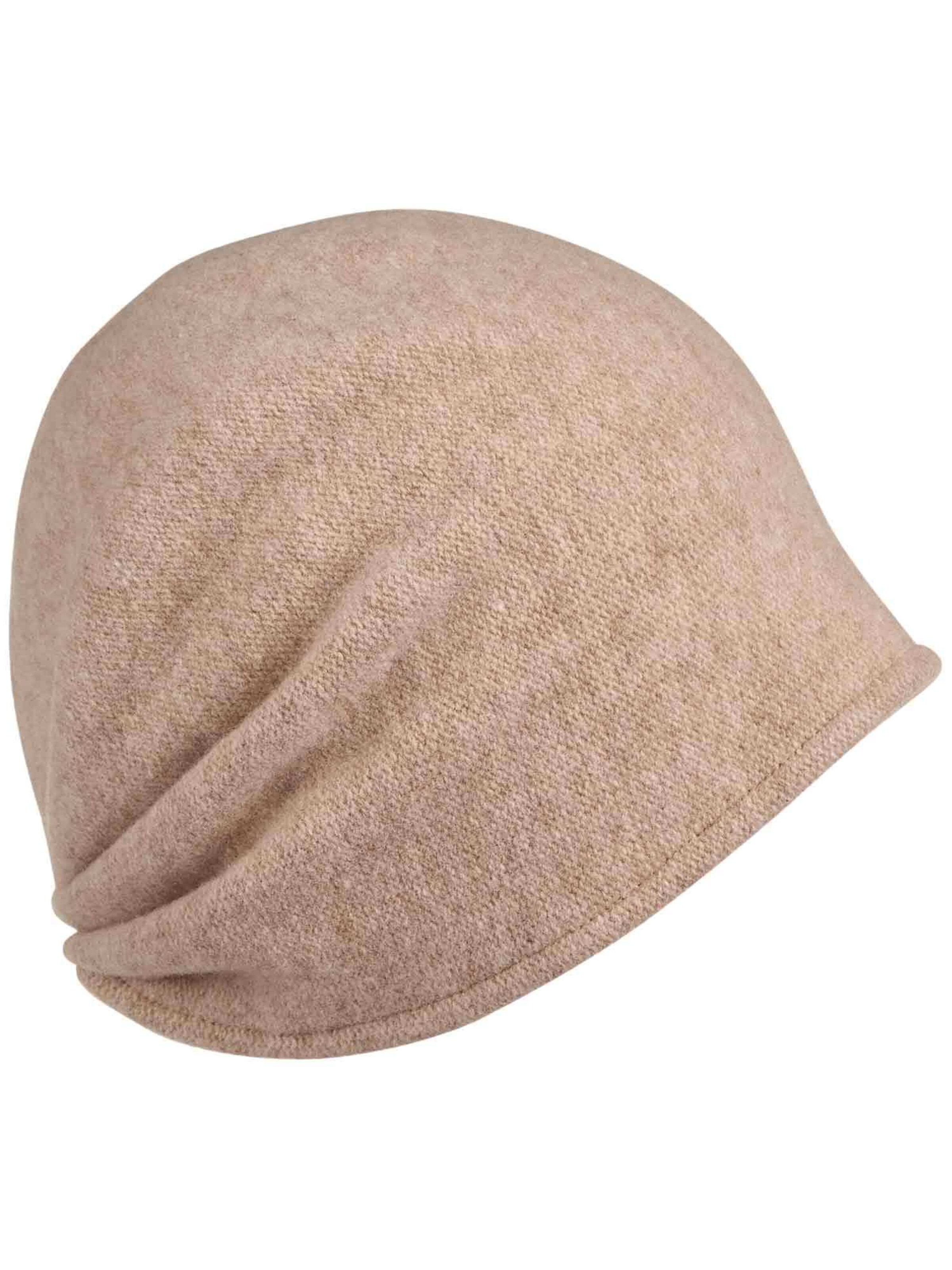 LOEVENICH Beanie in White: front