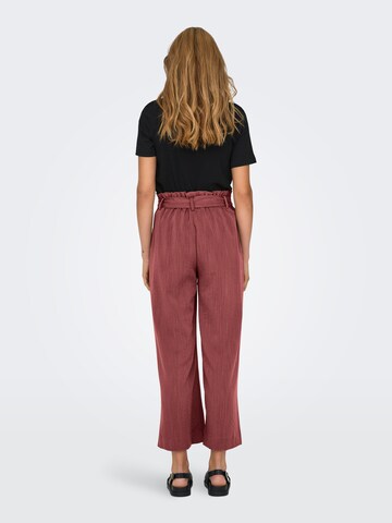 Wide Leg Pantalon à pince 'ONLMARSA' ONLY en rouge