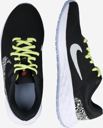 NIKESportske cipele - crna boja