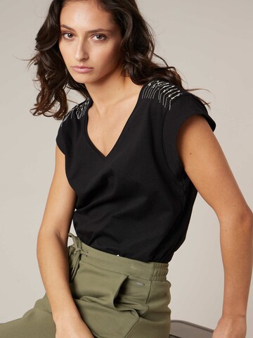 T-shirt 'Amayal' Deeluxe en noir