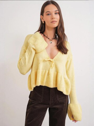 MixRay - Pullover em amarelo