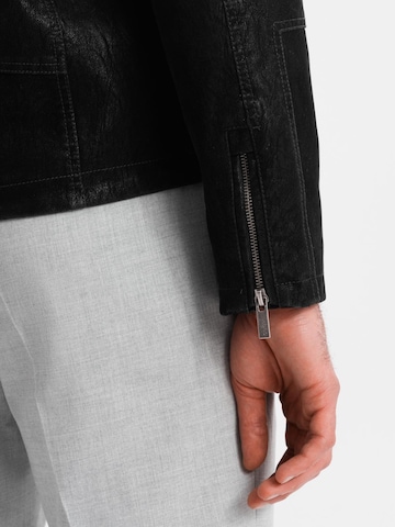 Ombre Tussenjas 'OM-JAFL-0197' in Zwart