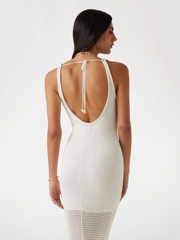 GUESS Knitted dress in White