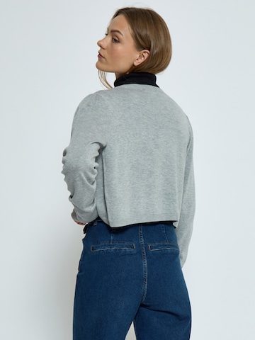 Boléro 'Dina' Peppercorn en gris