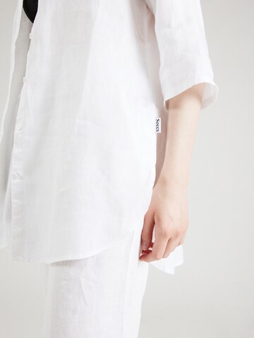 Soccx - Blusa em branco