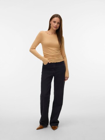 T-shirt 'AWGLESHA' Aware en beige : devant