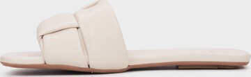 Estro Muiltjes '675014' in Beige: voorkant