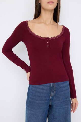Maglietta di Trendyol in rosso