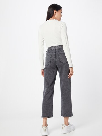 s.Oliver Wide Leg Jeans i grå