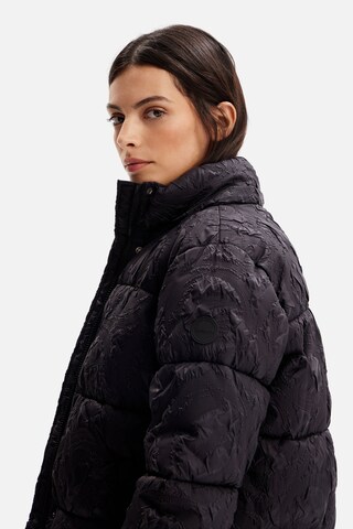 Desigual Winterjacke in Schwarz