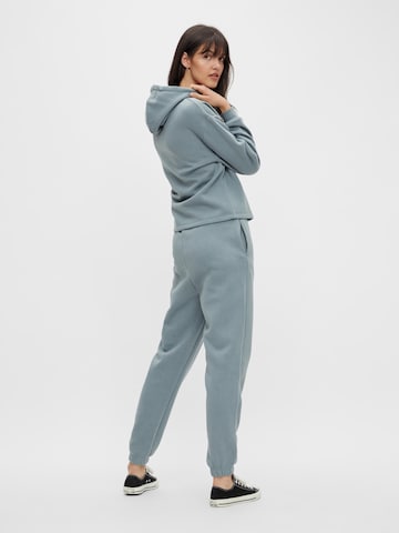 Effilé Pantalon 'Chilli' PIECES en gris