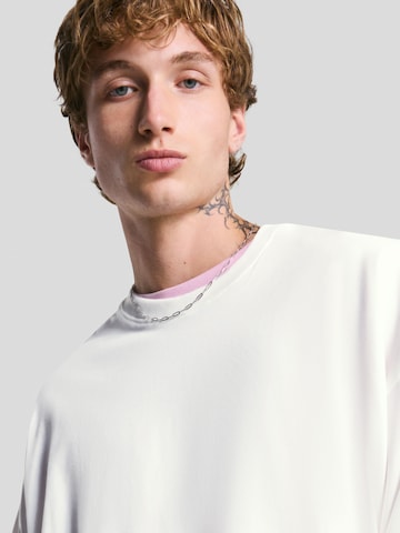 Maglietta di Bershka in bianco