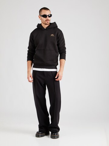 ALPHA INDUSTRIES Sweatshirt in Schwarz