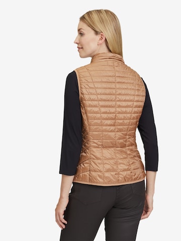 Betty Barclay Bodywarmer in Bruin