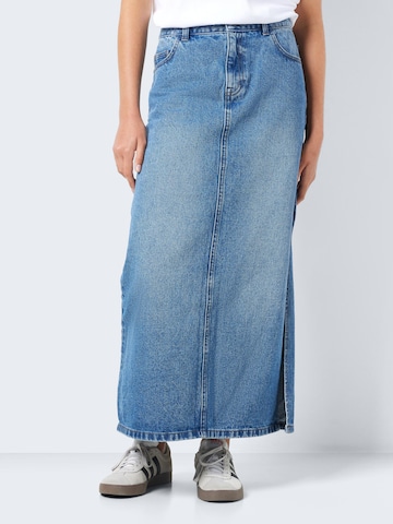 Noisy may Rok 'ELISA' in Blauw