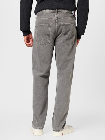 Tommy Jeans Regular Дънки в сиво