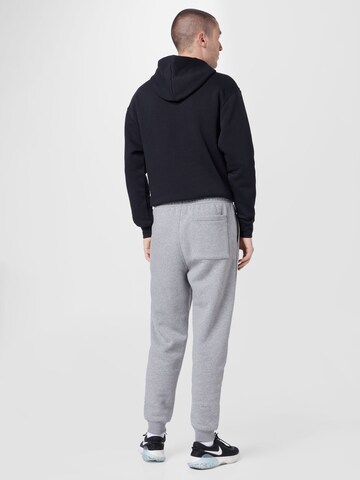 Jordan Tapered Hose 'Essential' in Grau