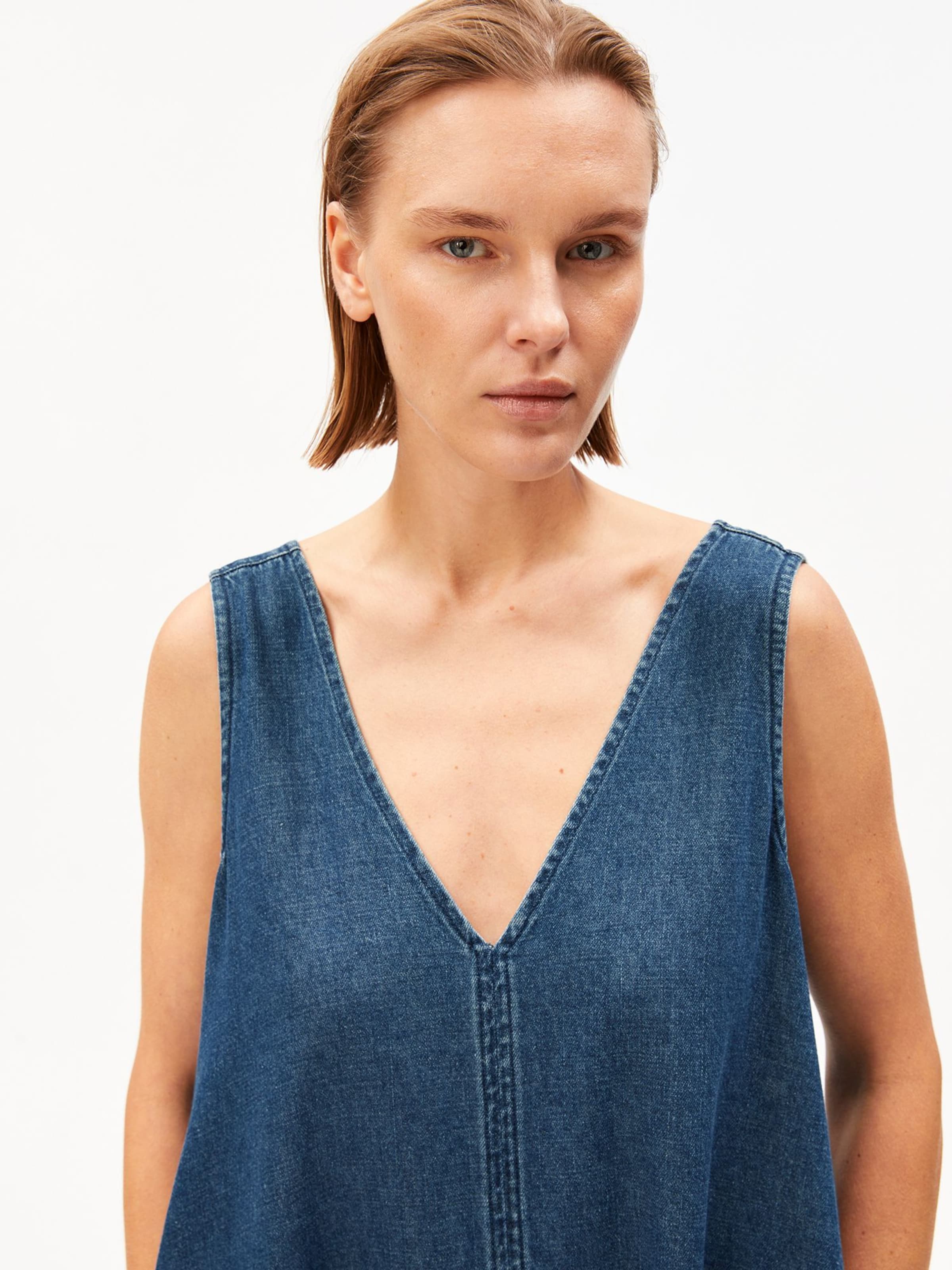 ARMEDANGELS Jurk in Blauw: voorkant