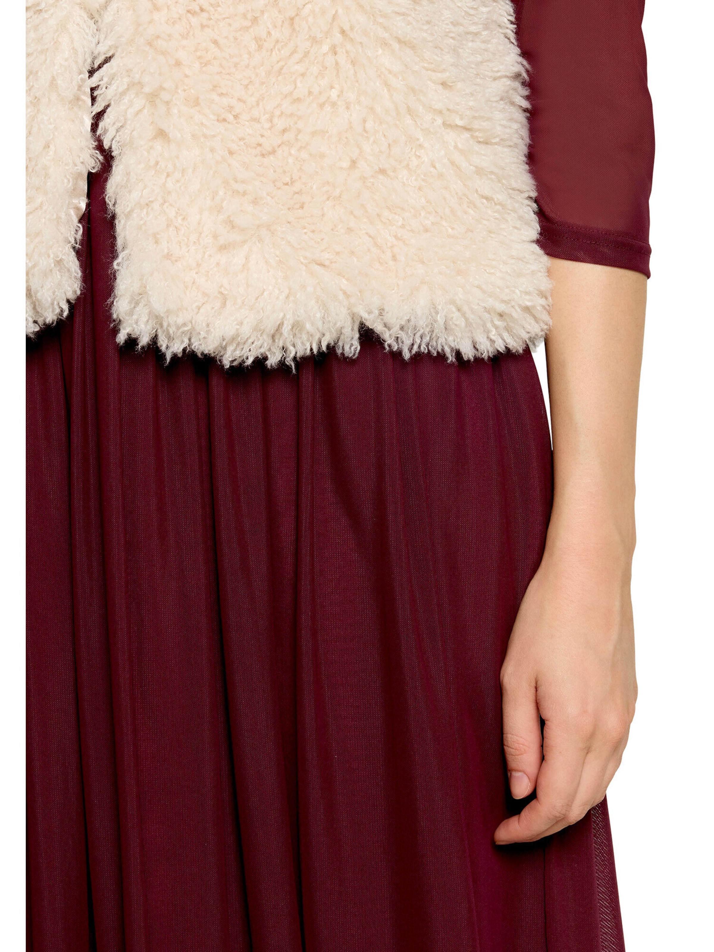 Gilet di Vera Mont in beige