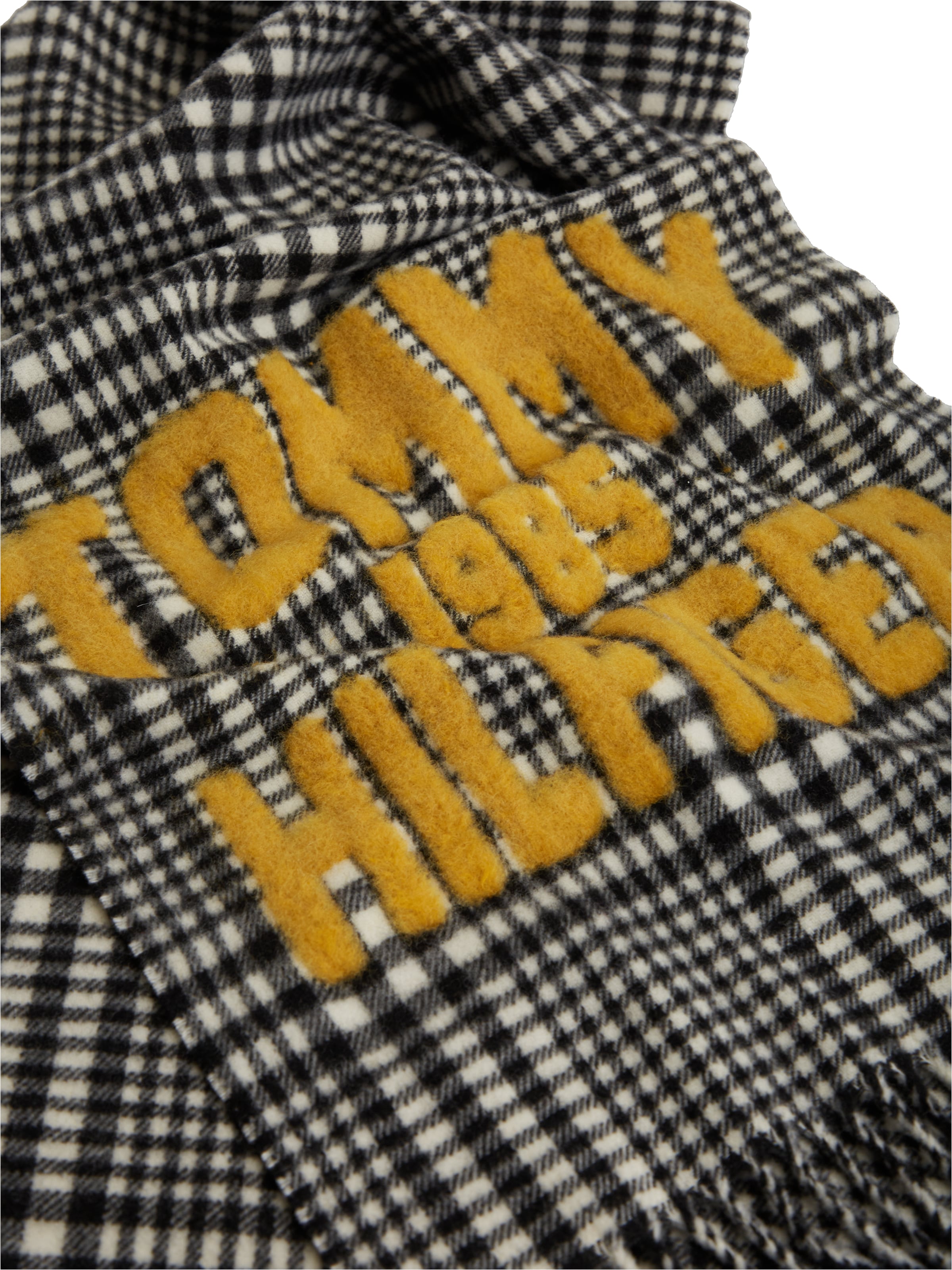TOMMY HILFIGER Schal 'VARSITY' in Schwarz