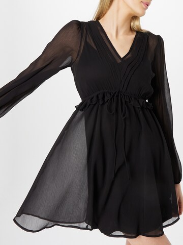 ABOUT YOU - Vestido 'Lilia' em preto