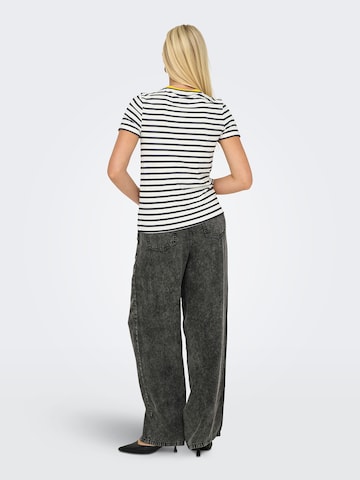 T-shirt 'ONLHEART' ONLY en blanc