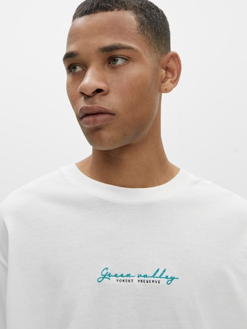 Pull&Bear Shirt in White