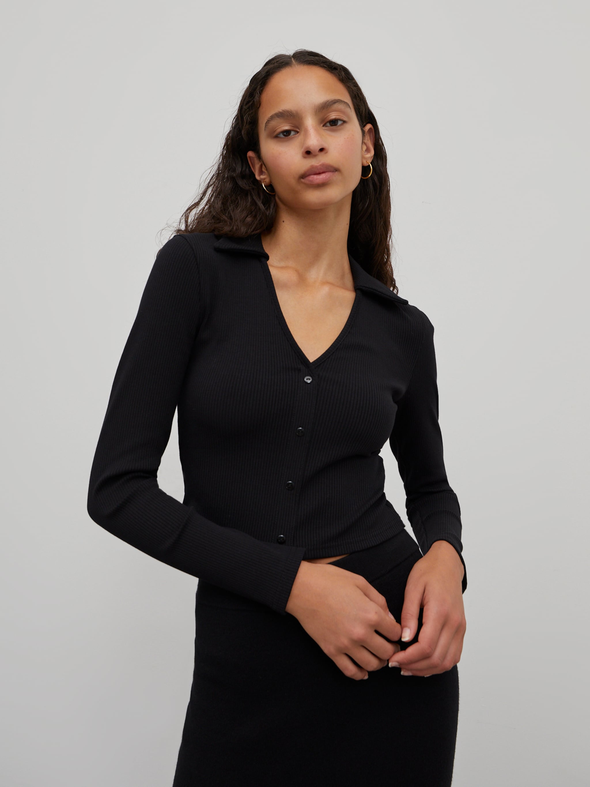 EDITED Producten Shirt 'Julieta' Zwart