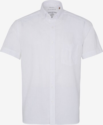 ETERNA Button Up Shirt in White: front