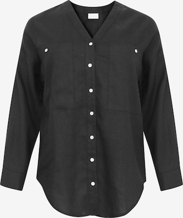 Yoek Blouse in Black: front