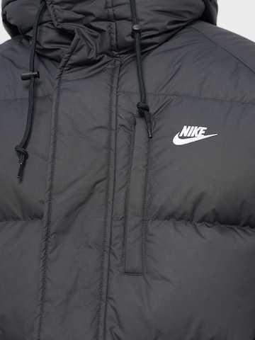 Nike Sportswear Vinterjacka 'CLUB 550' i svart
