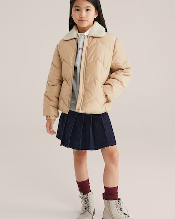 WE Fashion Between-season jacket in Beige